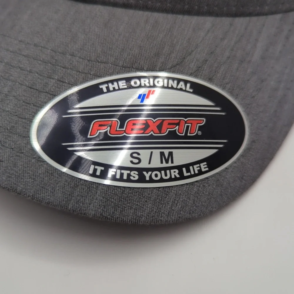 RVCA Chester Flexfit Hat Heather Grey VA Logo Baseball Cap S/M 3D5542502